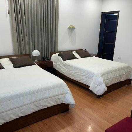 Alston Inn Hotel Кіто Екстер'єр фото