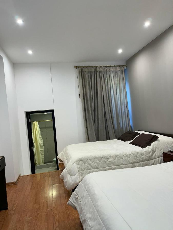 Alston Inn Hotel Кіто Екстер'єр фото
