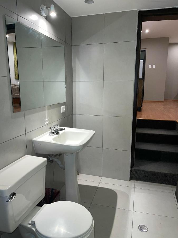 Alston Inn Hotel Кіто Екстер'єр фото
