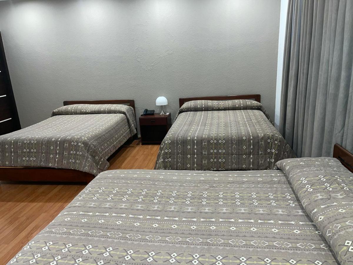 Alston Inn Hotel Кіто Екстер'єр фото