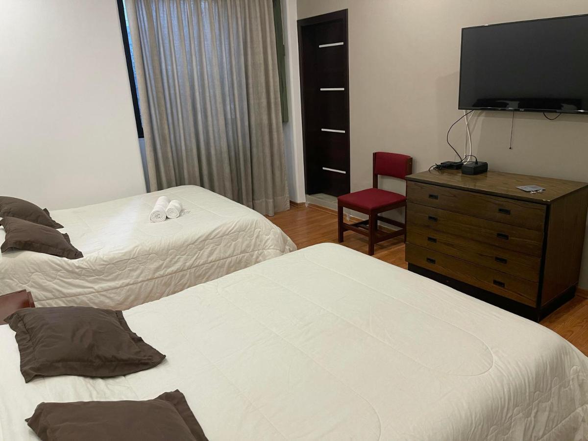 Alston Inn Hotel Кіто Екстер'єр фото