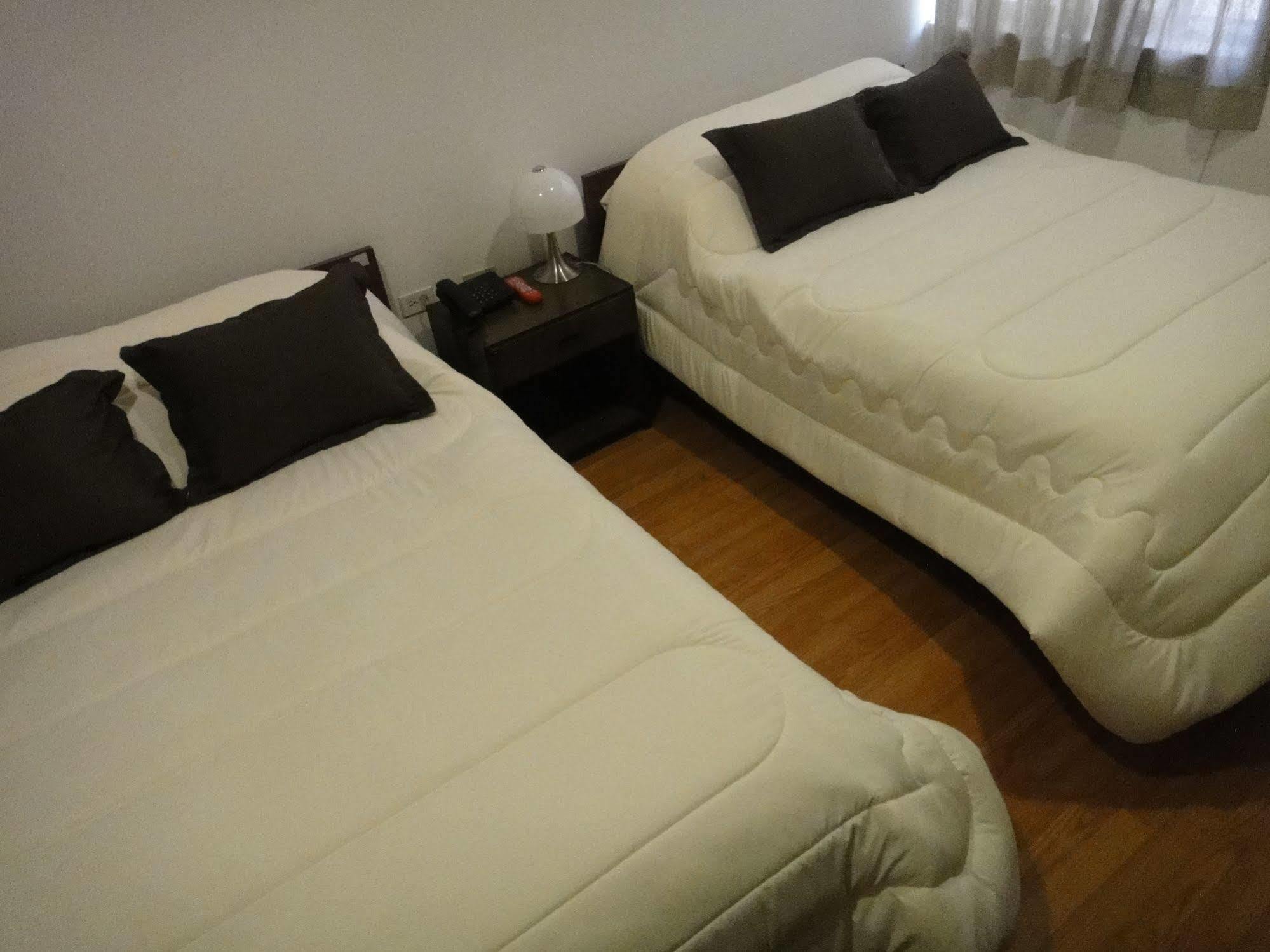 Alston Inn Hotel Кіто Екстер'єр фото